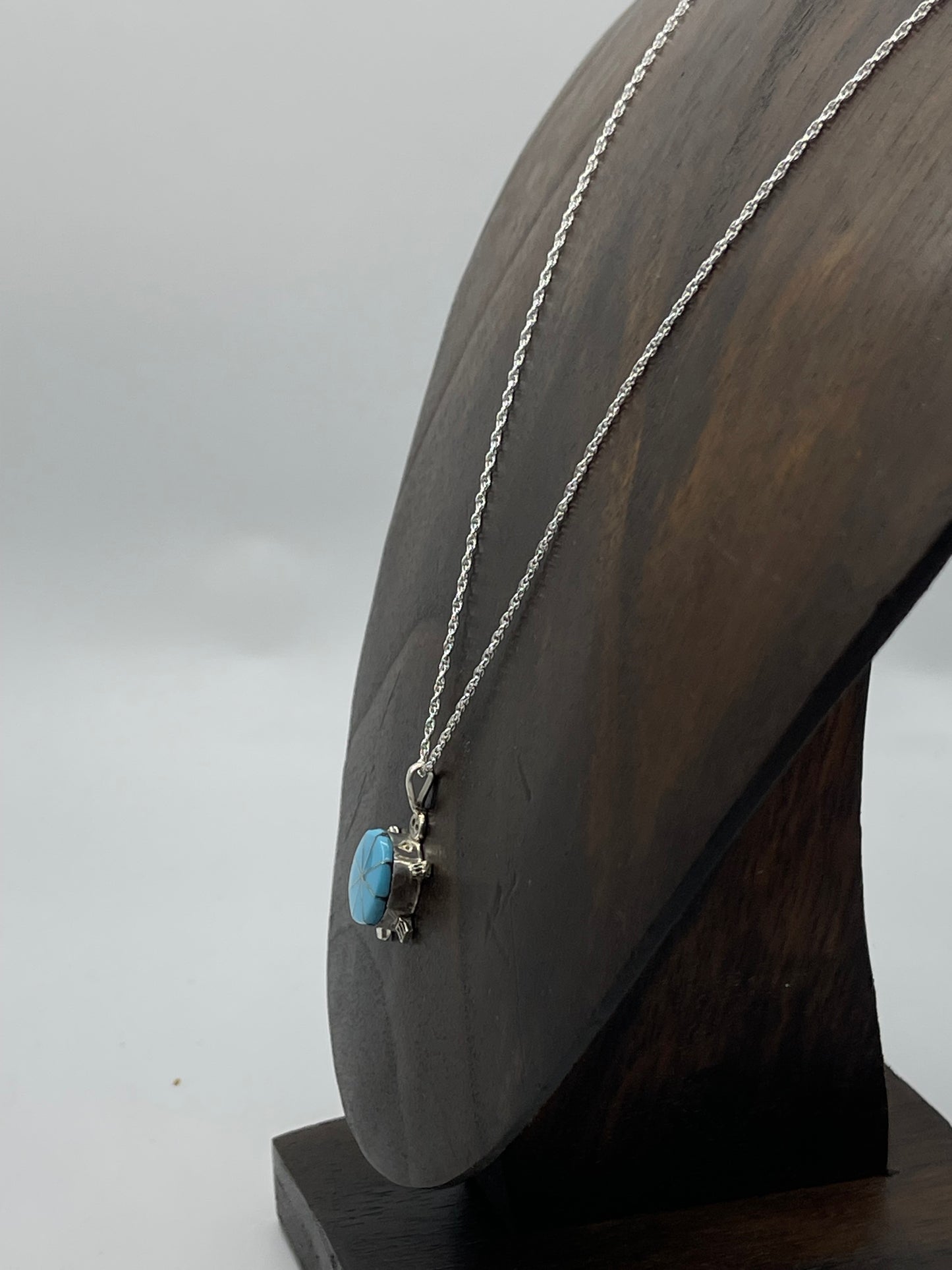 18" Inlaid Turquoise Turtle Necklace by Johnson Laweka, Zuni
