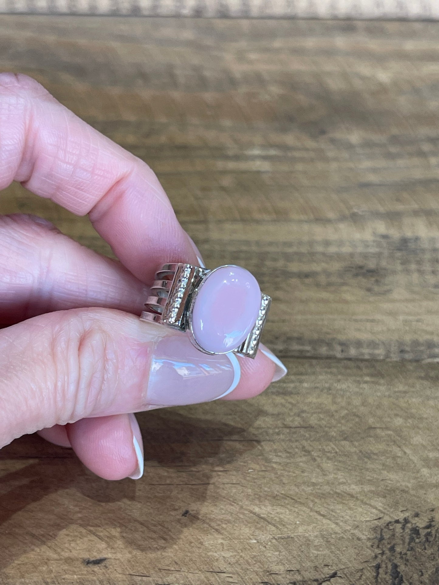 7.0 Pink Conch Oval Ring by Thomas Yazzie, Navajo