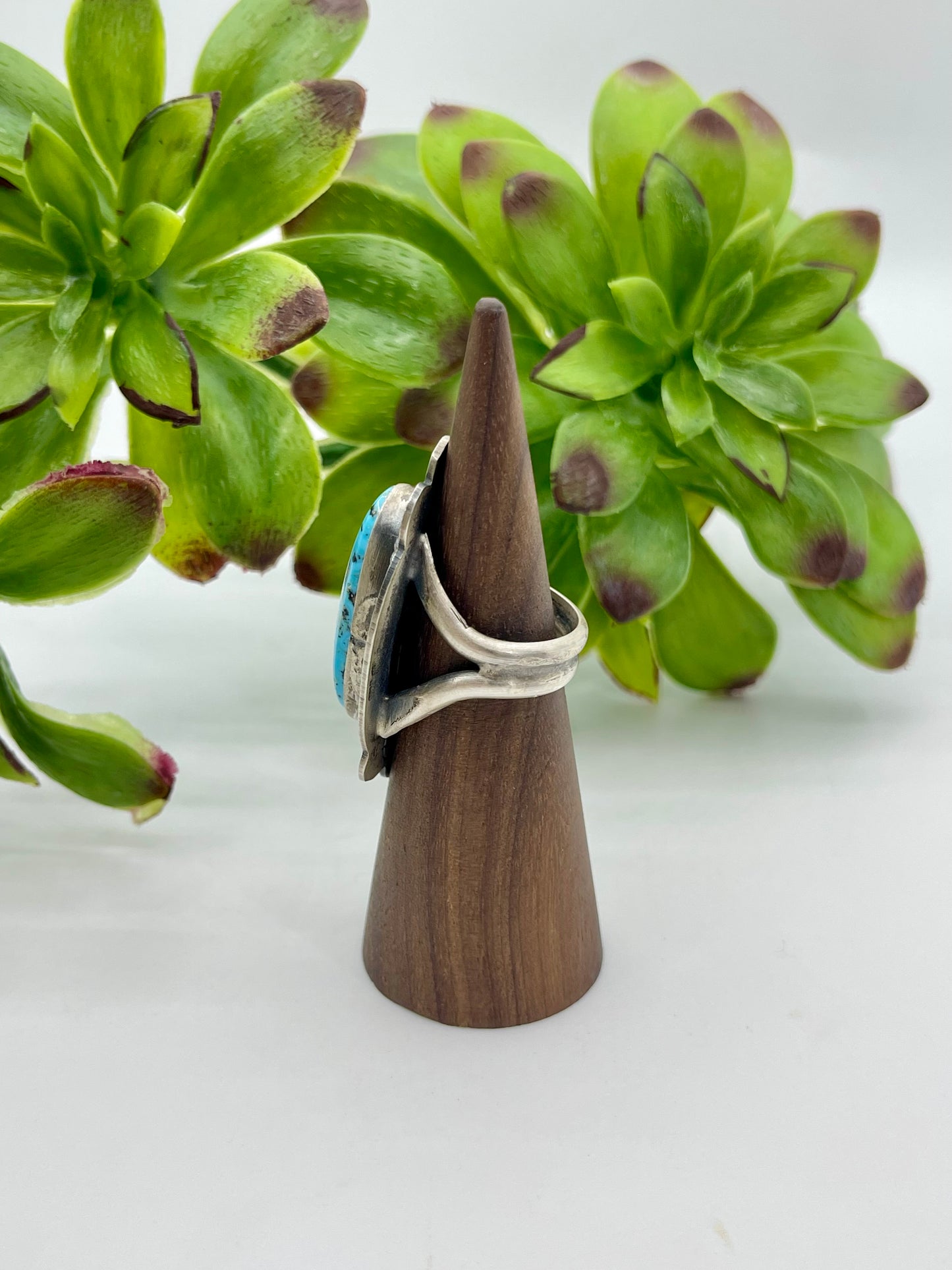 7.5 Oval Kingman Turquoise Ring By Boyd Ashley Navajo
