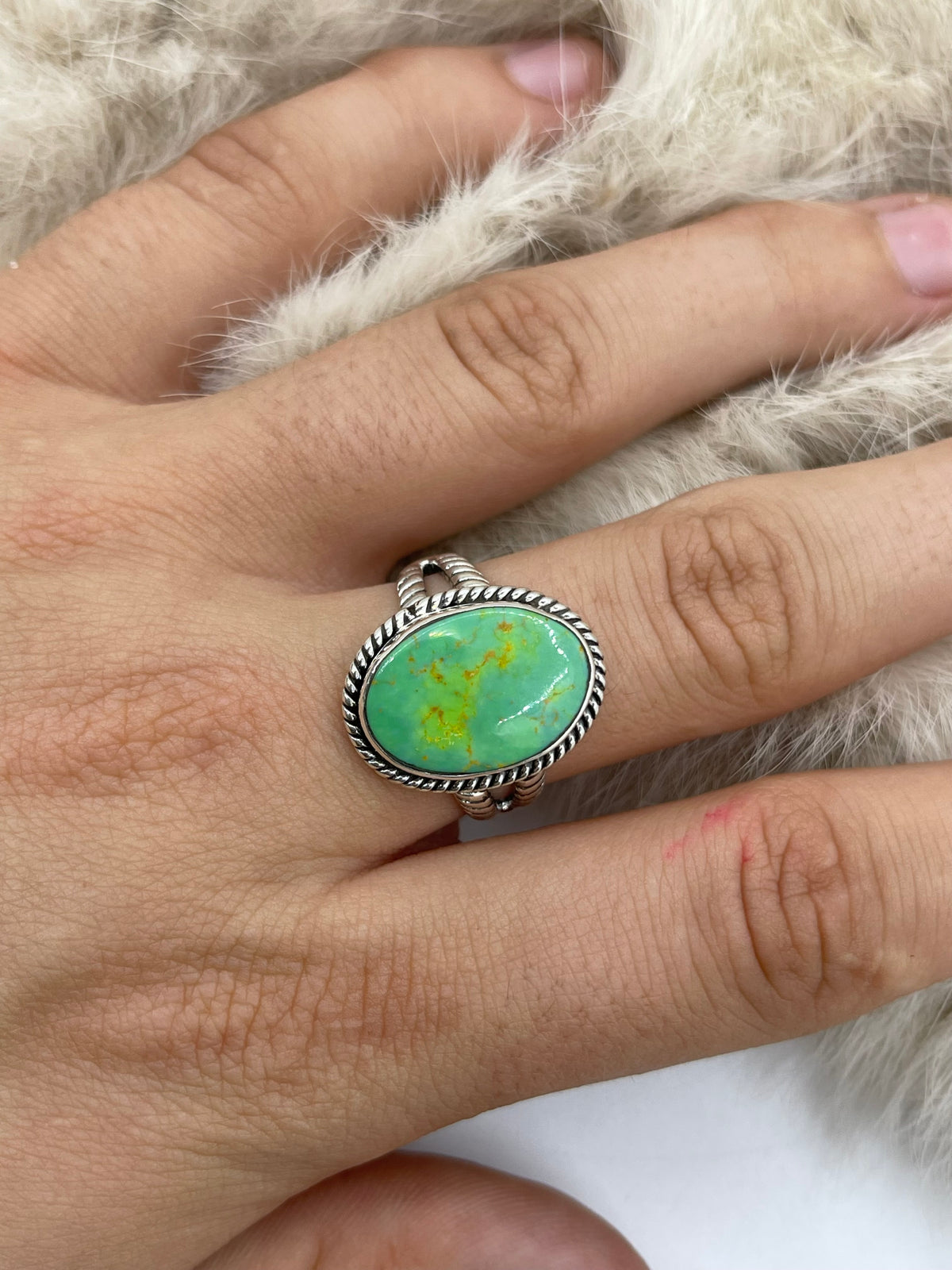 9.5 Carico Lake Turquoise Ring