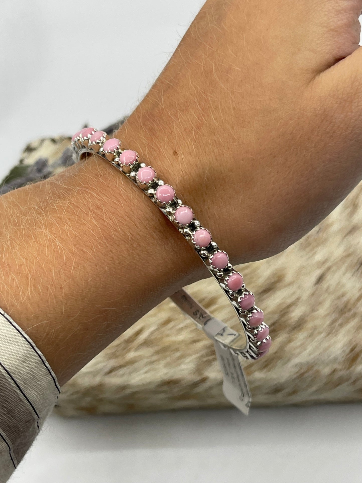 7 3/4" Pink Conch Shell Bangle by Gaynell Parker, Navajo