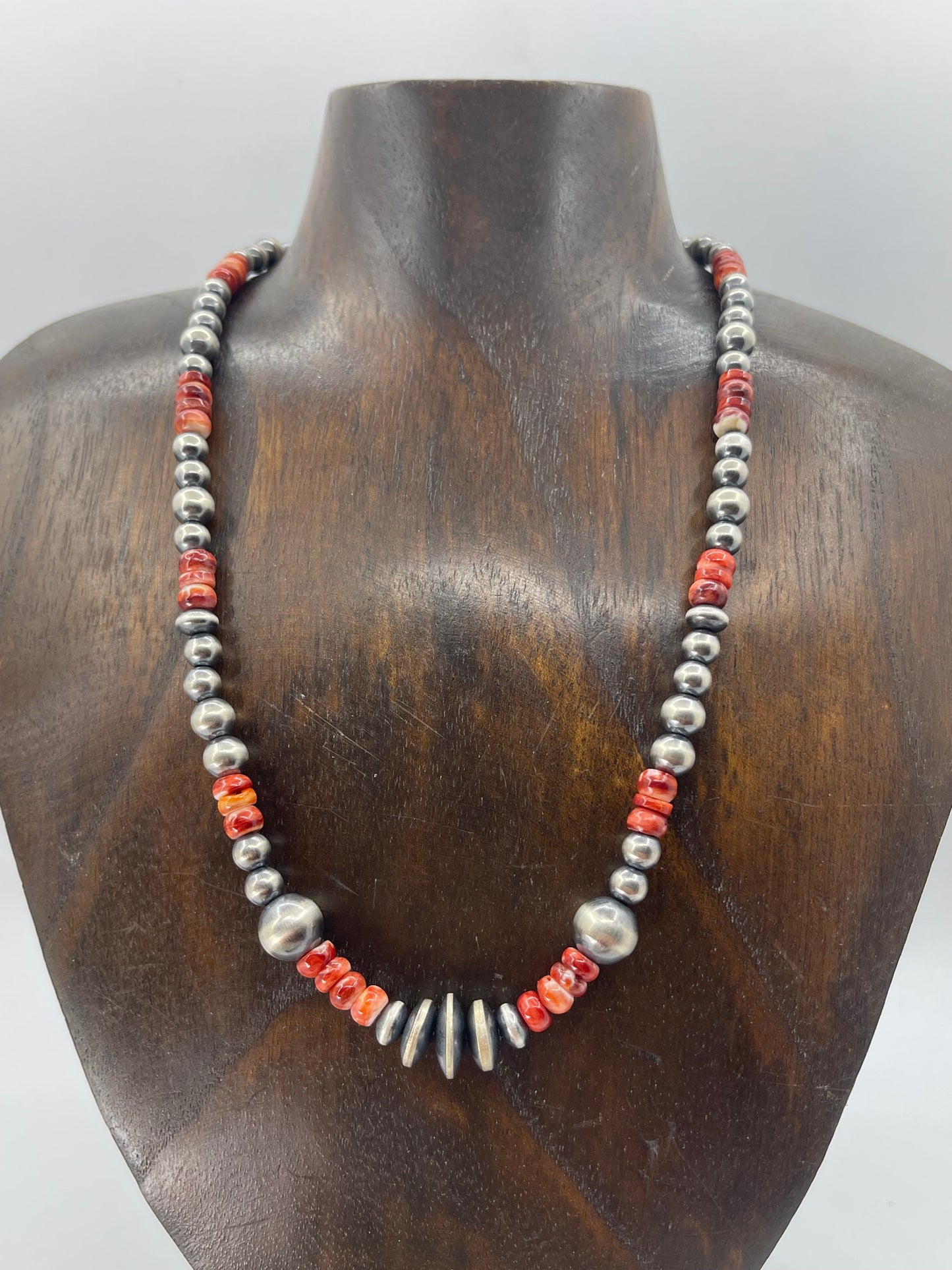 18"+2" Red Spiny Oyster Shell and Navajo Pearls Necklace