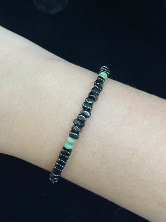 7 1/2" Black Onyx and Turquoise Bracelet