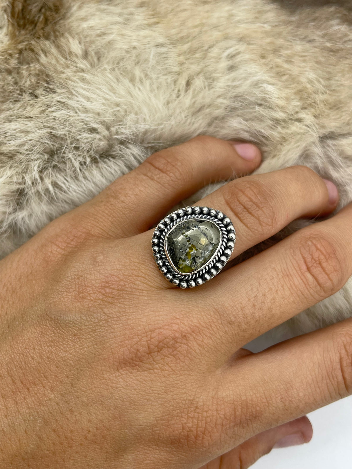 7.0 Palomino Ring