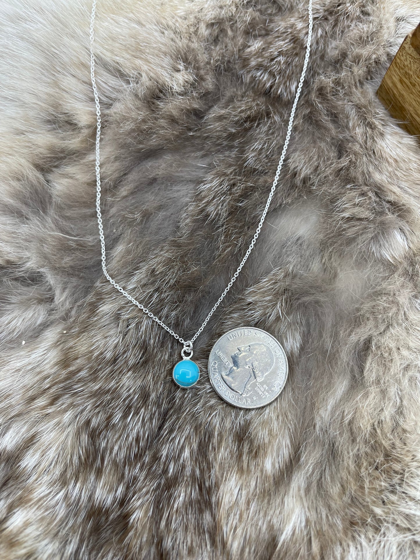 18" Chian with Single Stone Turquoise Pendant