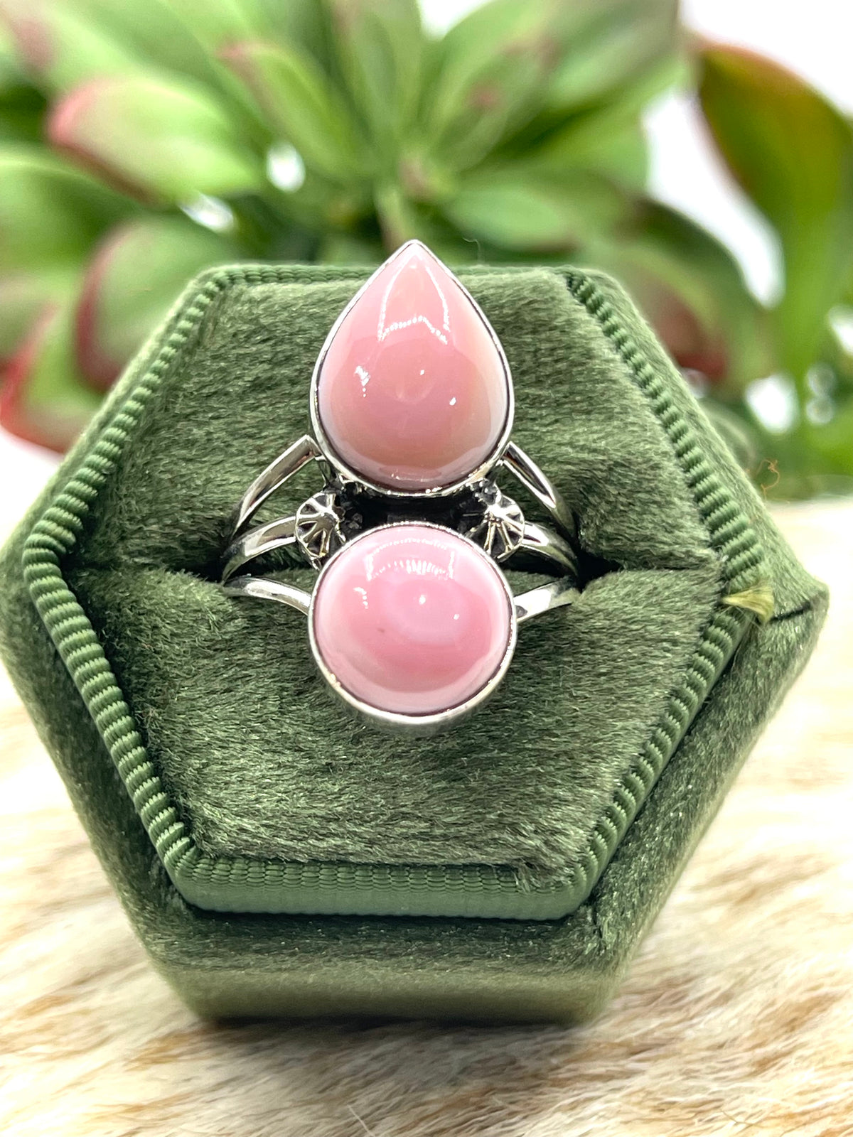 9.0 2 Stone Pink Conch Shell Ring