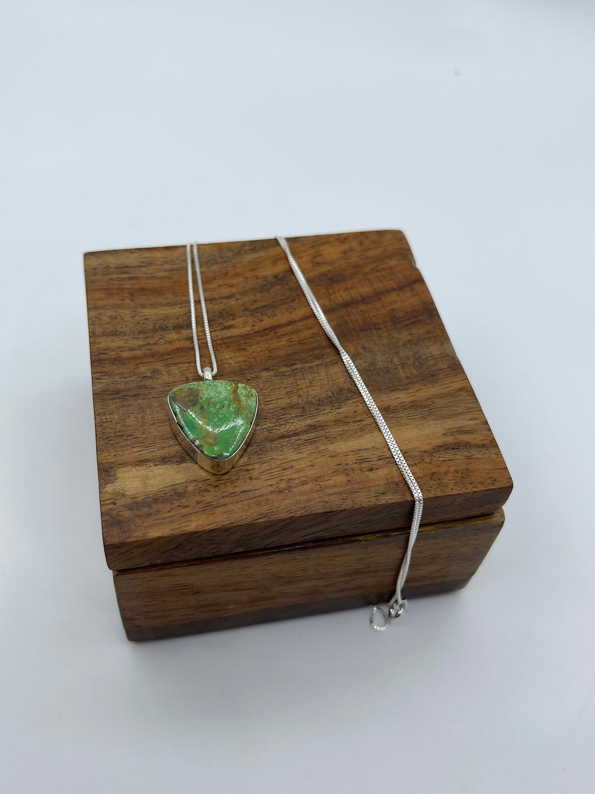 18” Green Gaspeite Single Stone Necklace by David Lopez, Navajo