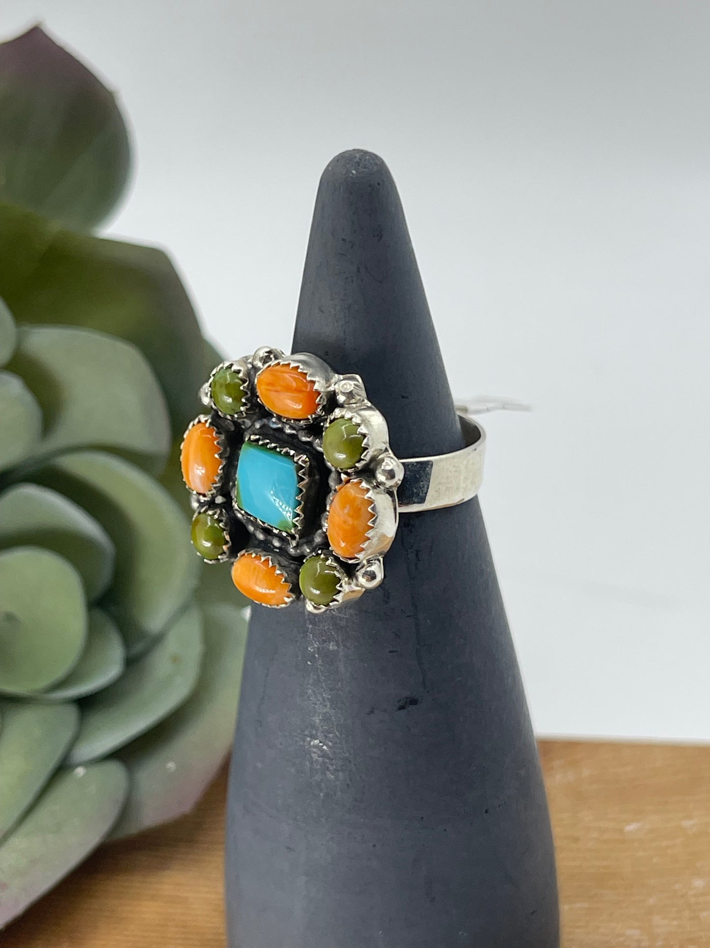 8.0 Turquoise and Spiny Oyster Shell Cluster Ring, Navajo Made