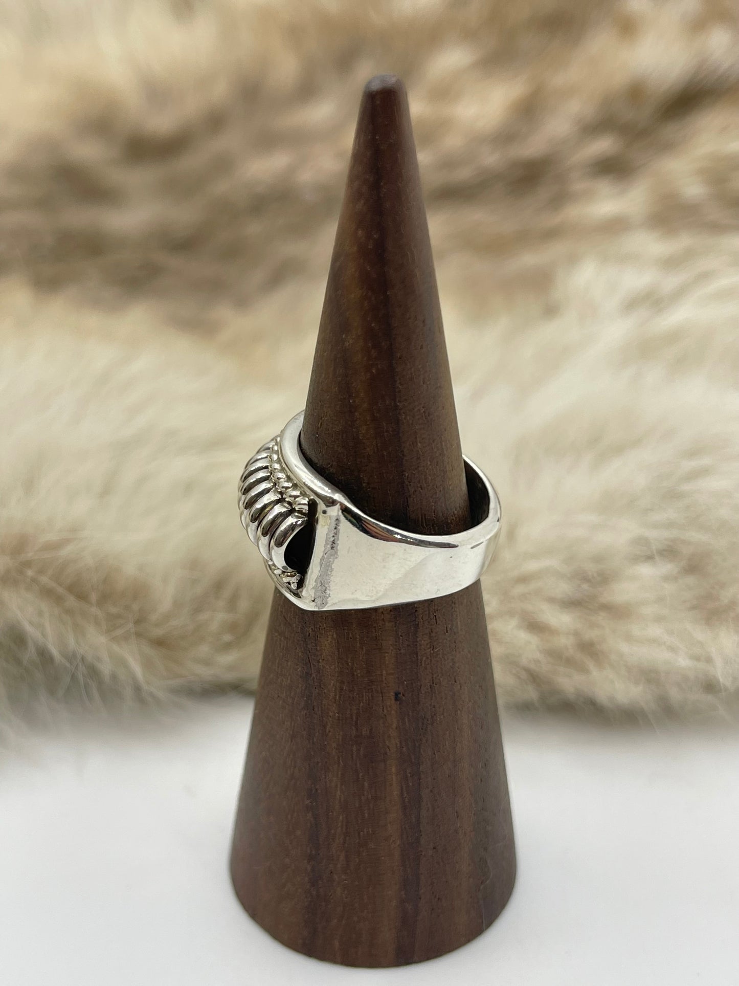 7.0 Ribbed “Water Bead” Design Ring by Thomas Charley, Navajo