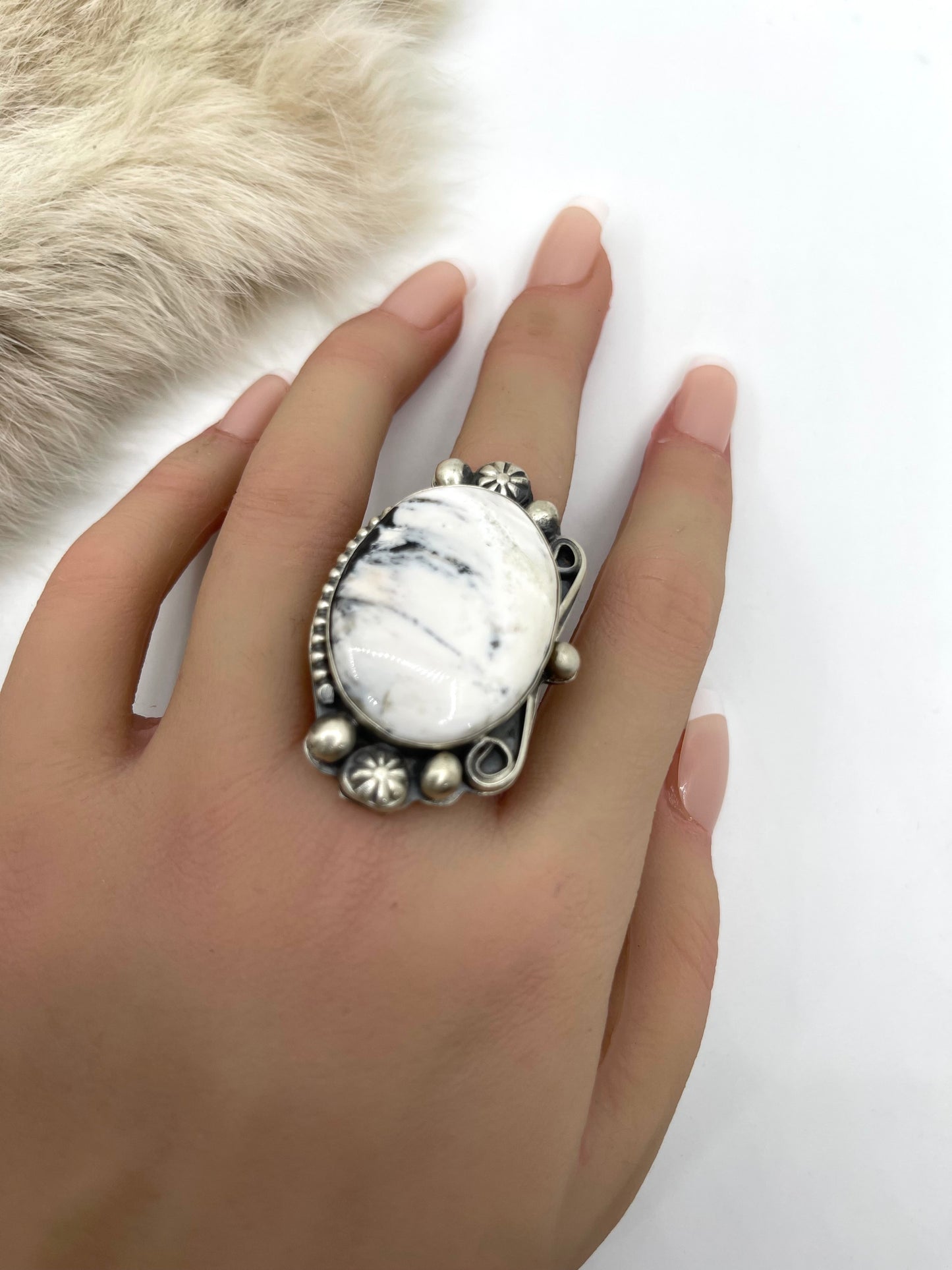 7.5 Oval White Buffalo Ring by Boyd Ashley, Navajo
