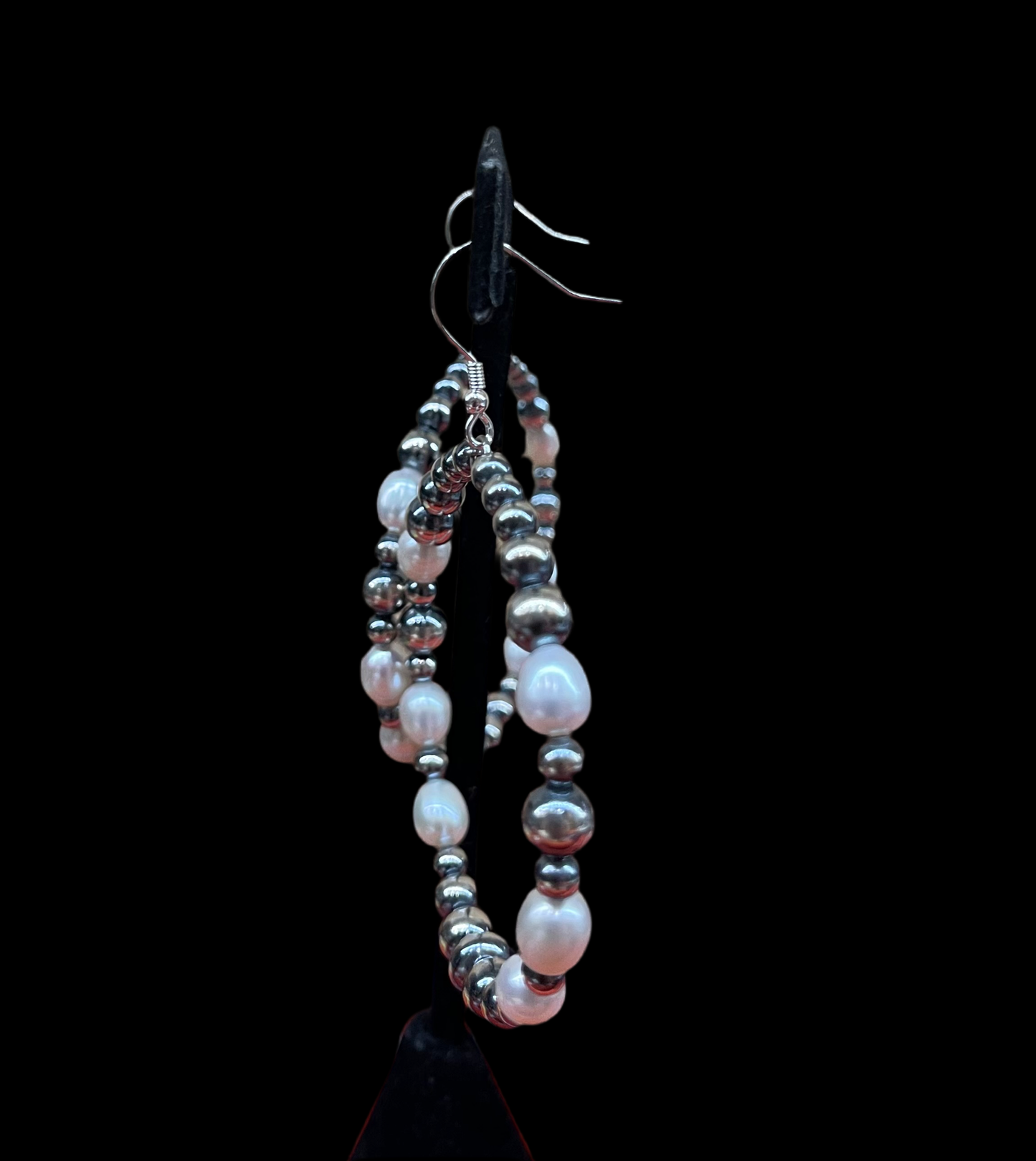 Graduated Navajo Pearl and Freshwater Pearl Hoop Dangle Earrings