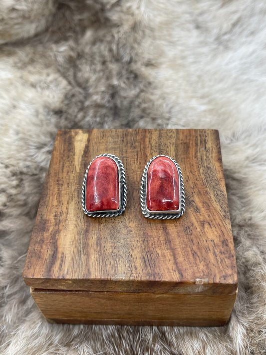 Spiny Oyster Shell Post Earrings by Chassity Belone, Navajo