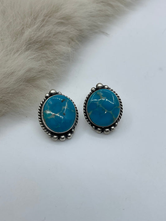 Kingman Turquoise Post @ Top by Elouise Kee, Navajo