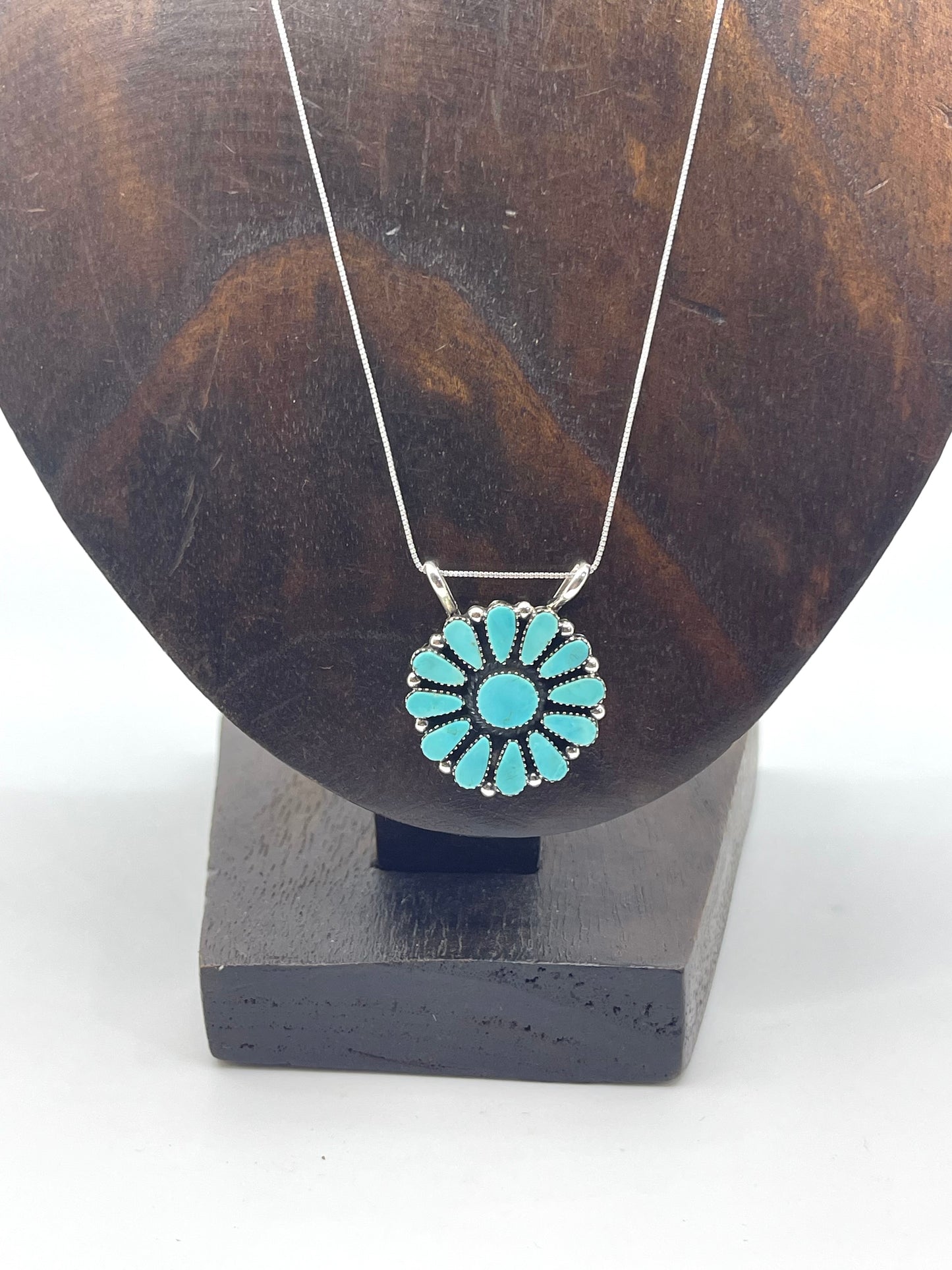 20" Turquoise Flower Cluster Necklace