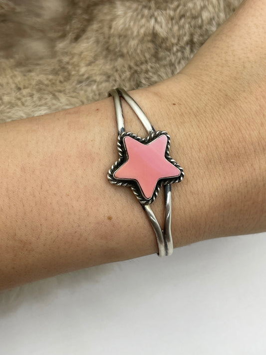 5.75"-7.5" Pink Conch Shell Star Cuff by Larson Chee, Navajo