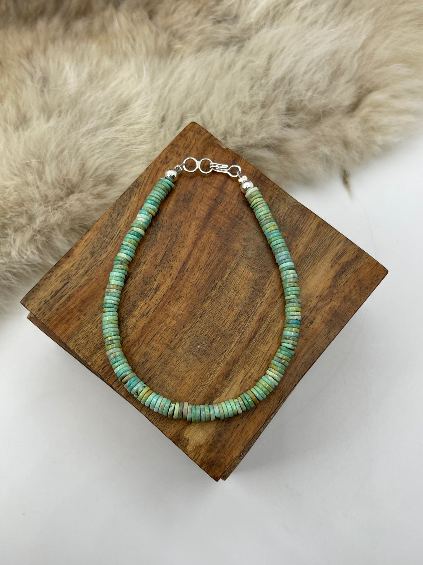 7" 4.5mm Turquoise Heishi Bead Bracelet