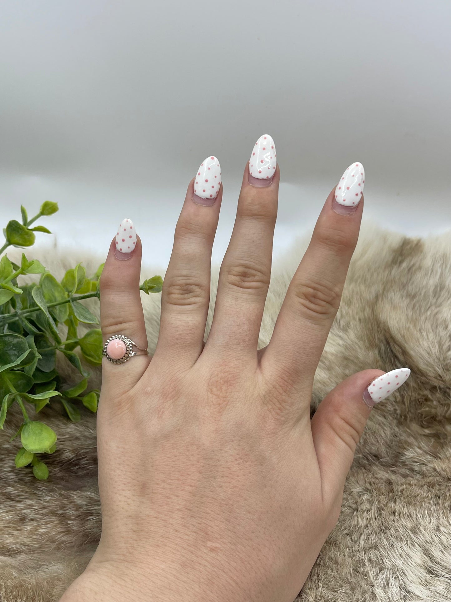 6.0 Pink Conch Shell Ring, Navajo