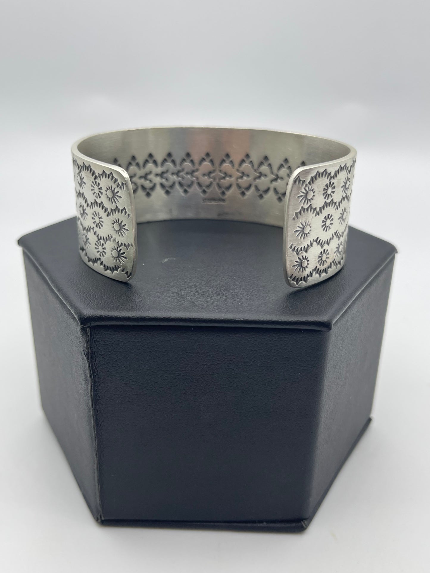 7" 5 Stone Kingman Turquoise Cuff