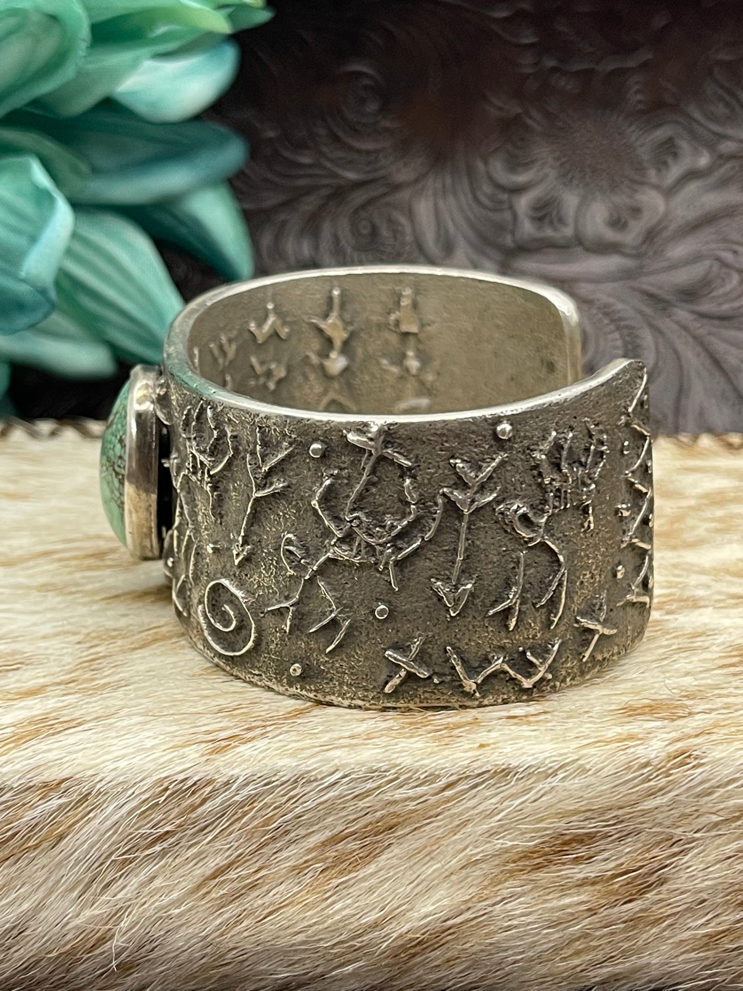 7.25" Tufa Cast Cuff