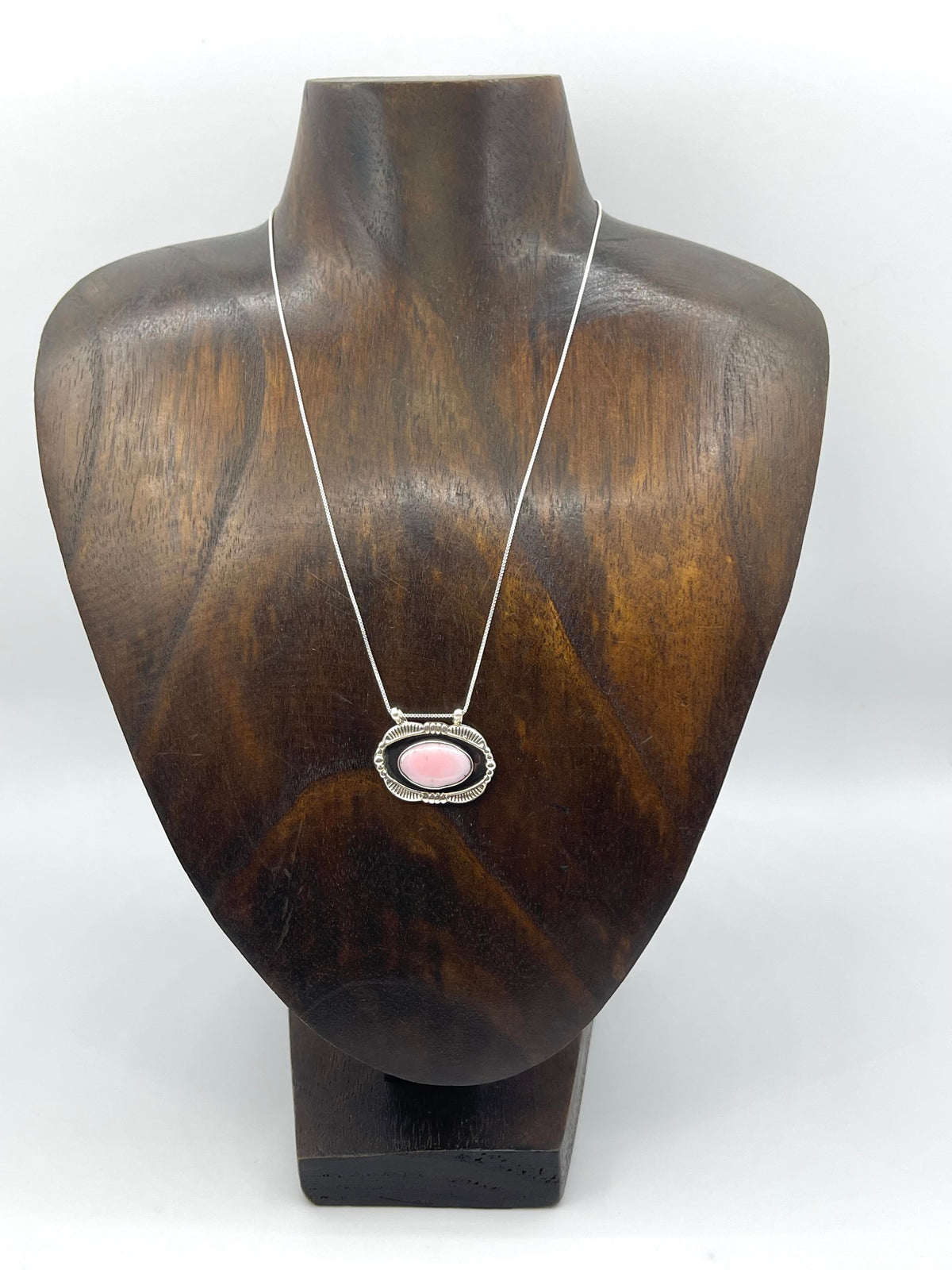 16” Pink Conch Shell Oval Necklace by Matthew Gordon, Navajo