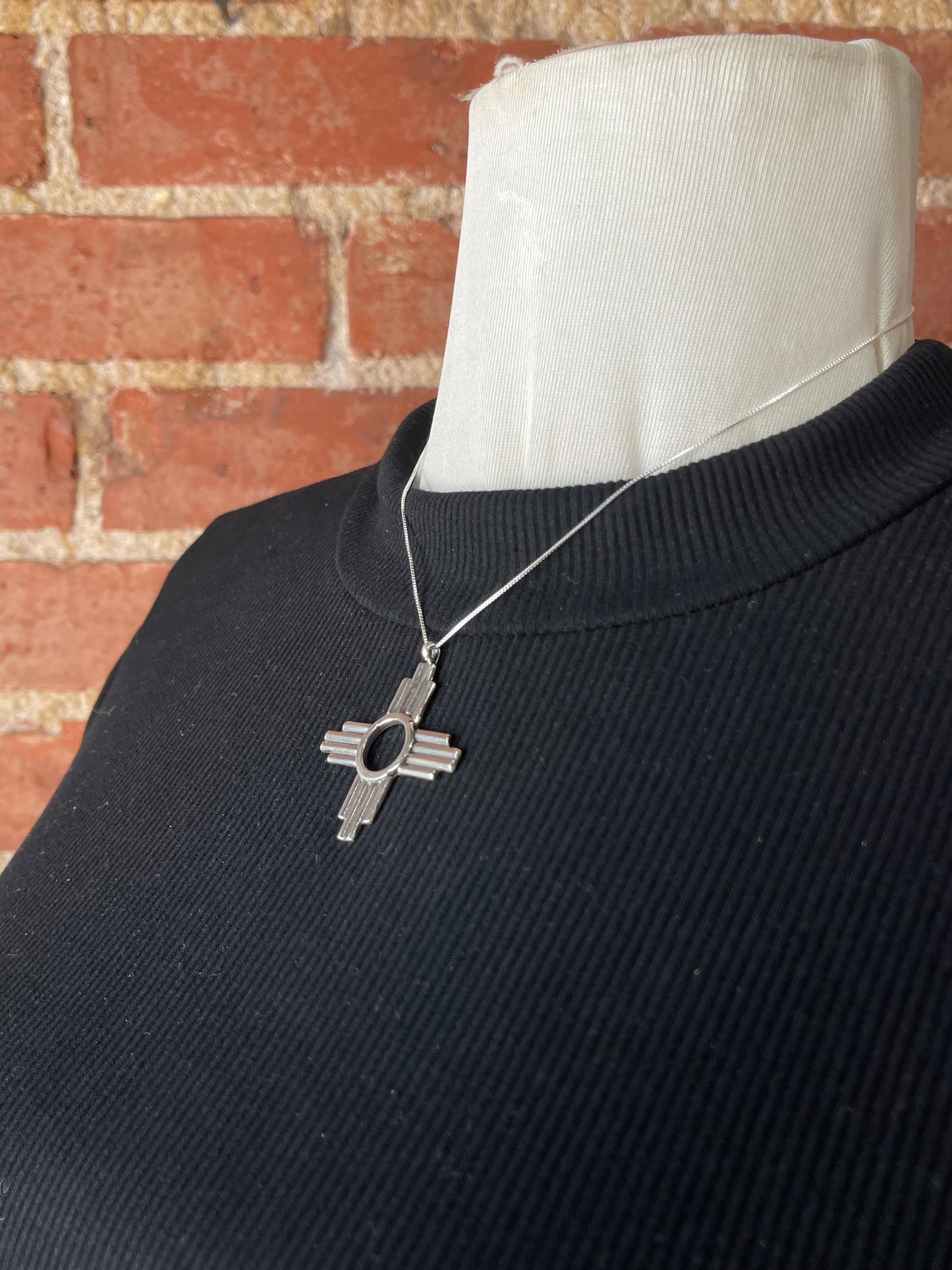 Zia Symbol By Sonyei Coho, 16" Navajo