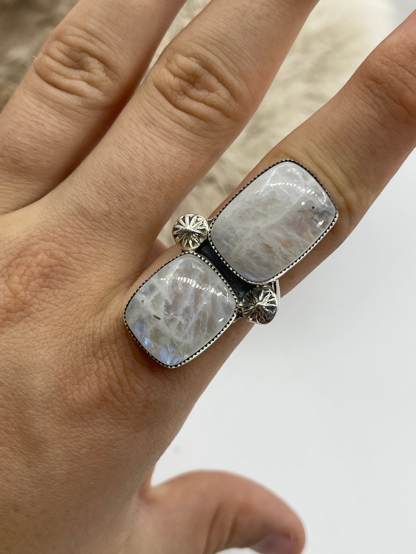 9.0 Moonshine Ring by Joelias Draper