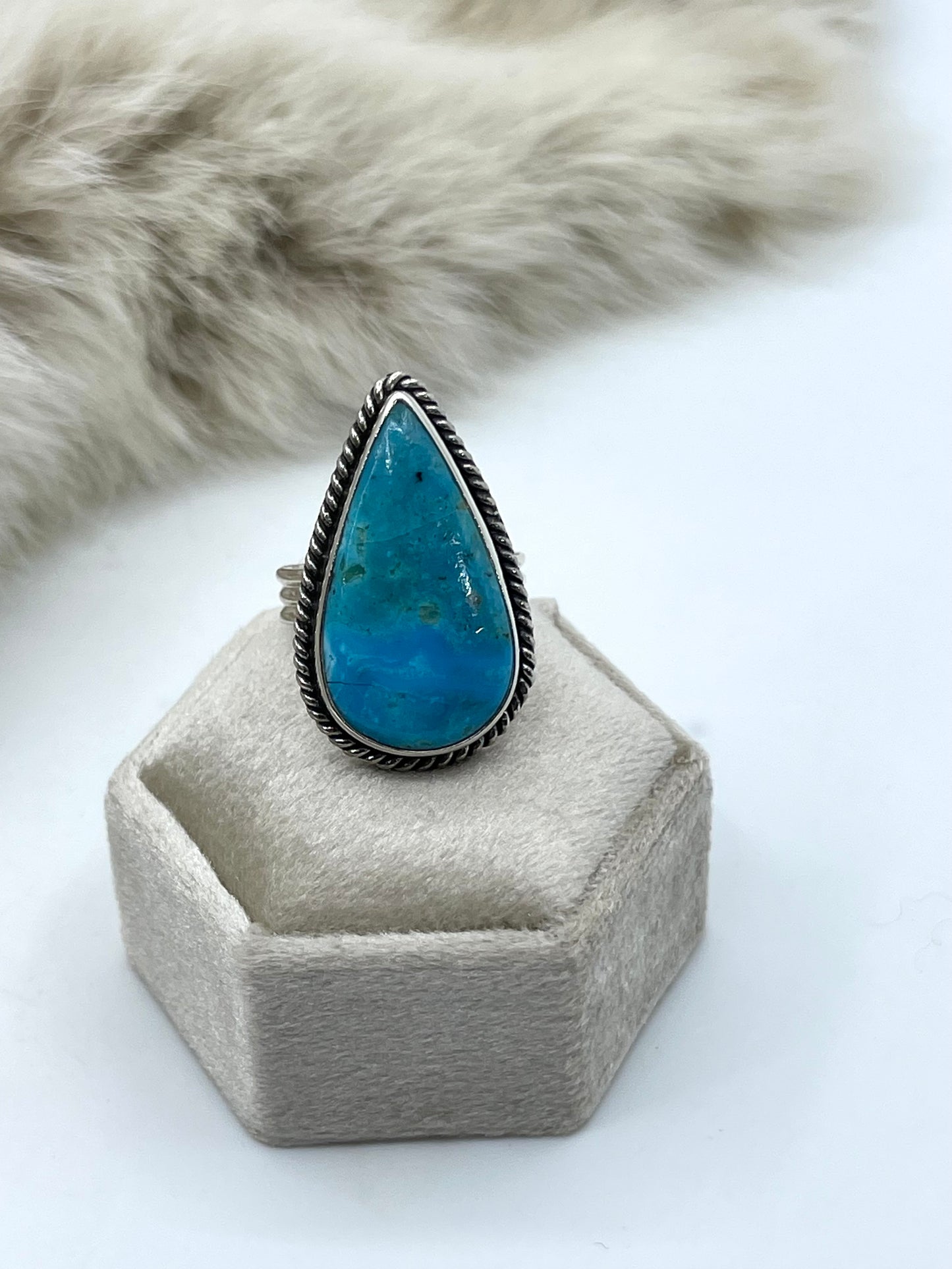 8.0 Teardrop Kingman Turquoise Ring