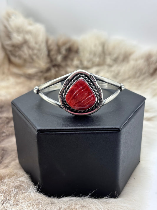 5.5"-7.25" Red Spiny Oyster Bracelet by Augustine Largo, Navajo