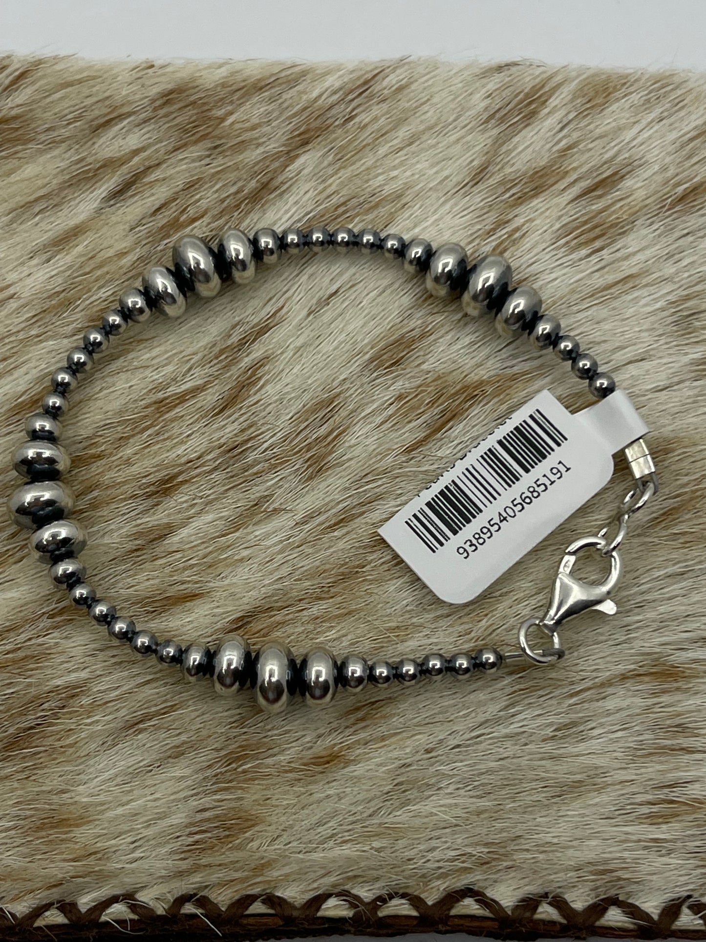 6 3/4" 3mm-8mm Navajo Rondelle Pearls Bracelet