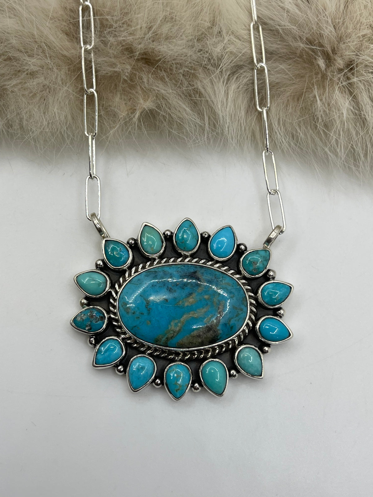18" Turquoise Cluster Necklace