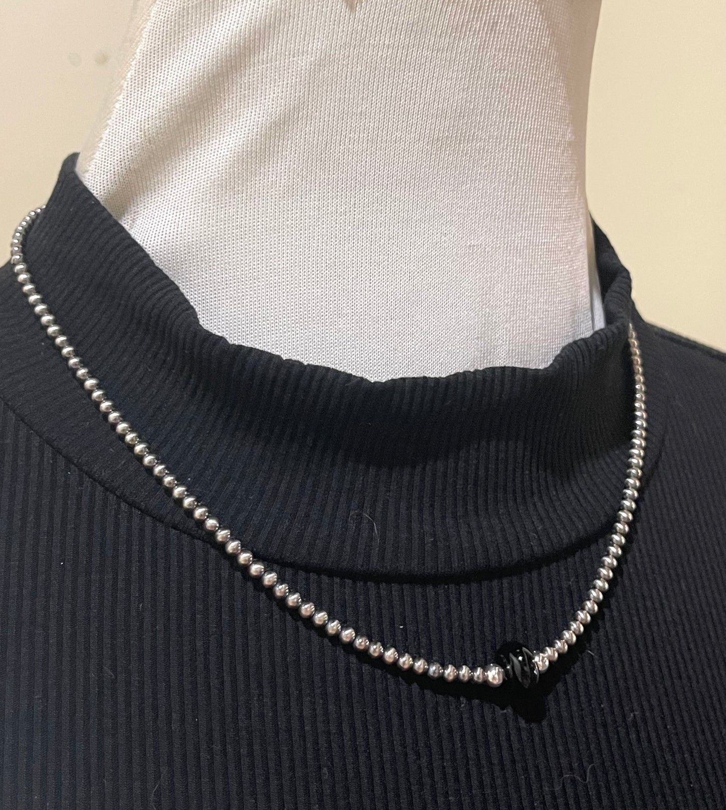 18" 3mm Silver Pearls with Black Onyx Bead