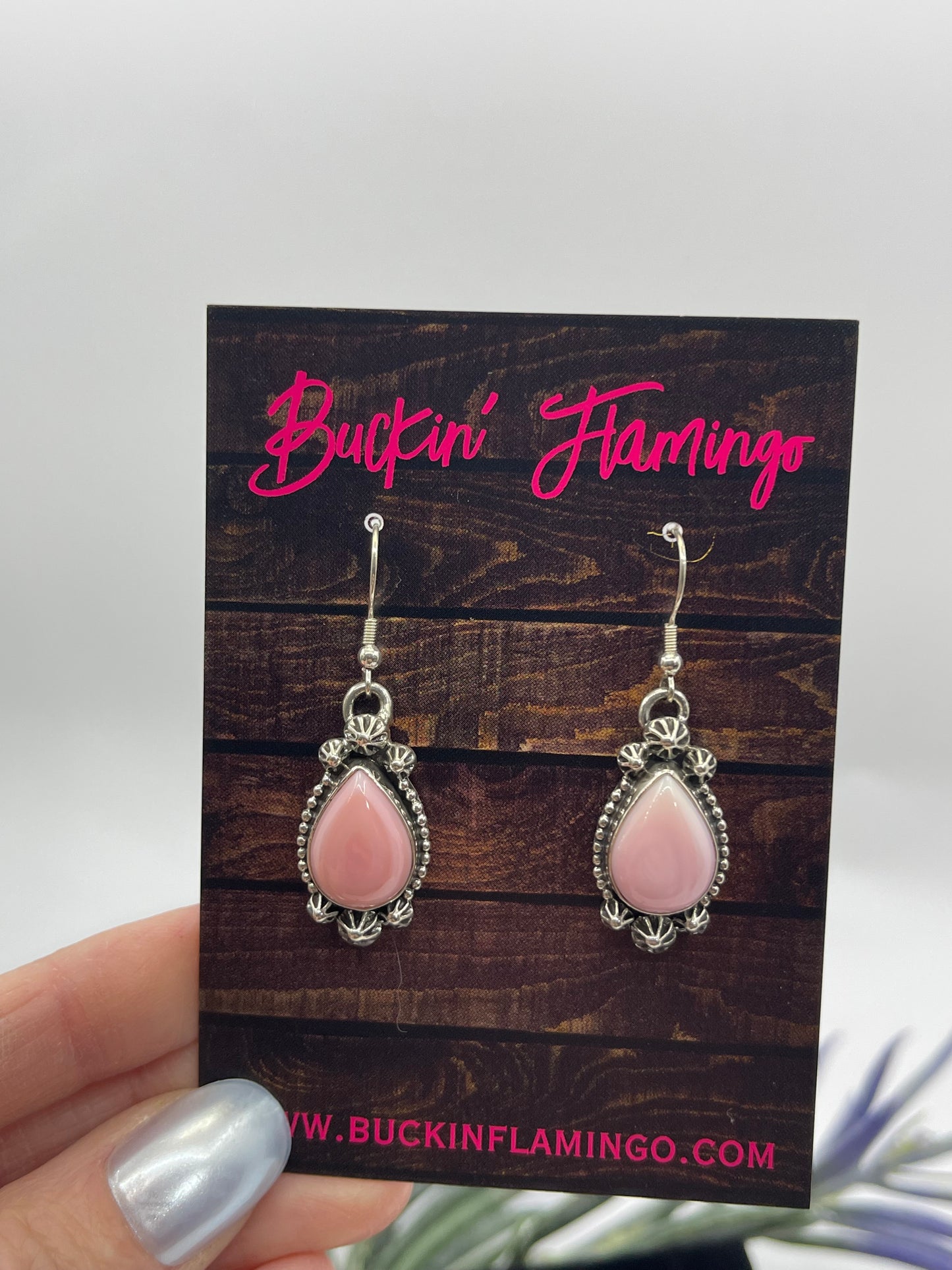 Pink Conch Teardrop Dangle Earrings