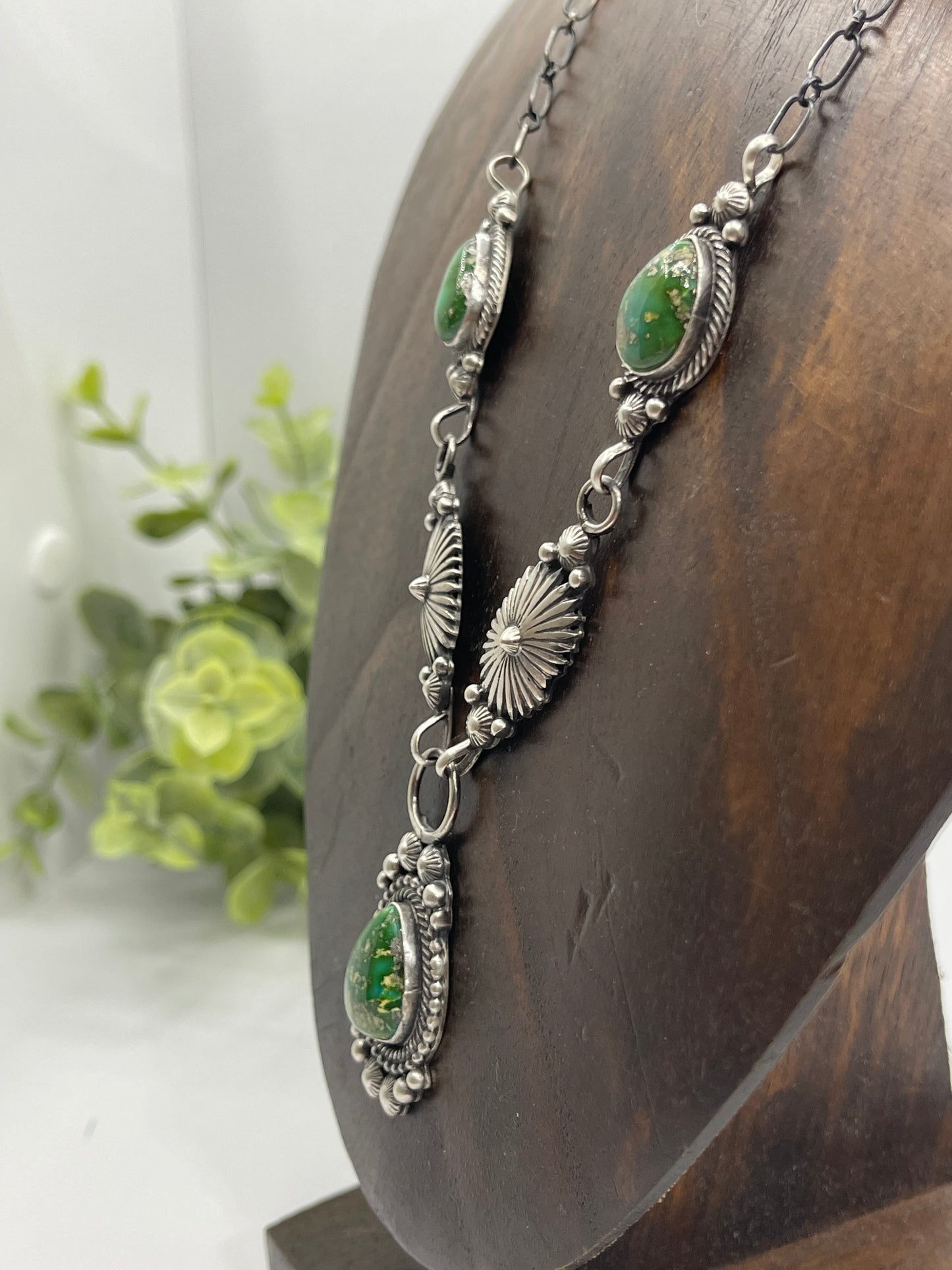 18'' Mostly Green Sonoran Gold By Tom Lewis, Navajo