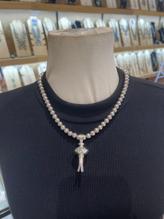 18" Handmade Navajo Pearl Necklace