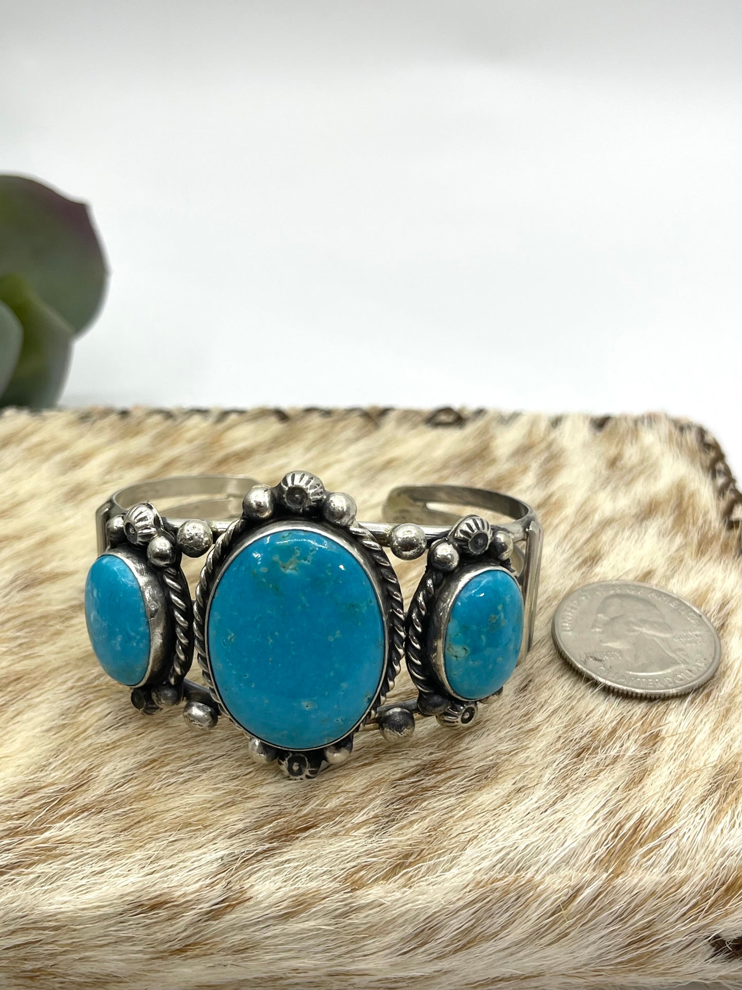 6" - 6.75" Kingman Turquoise Cuff