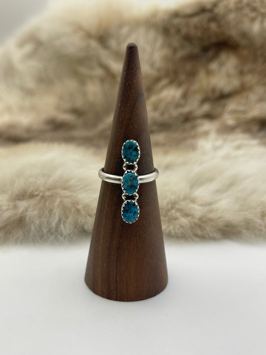 5.5 Turquoise 3 Stone Ring, Navajo