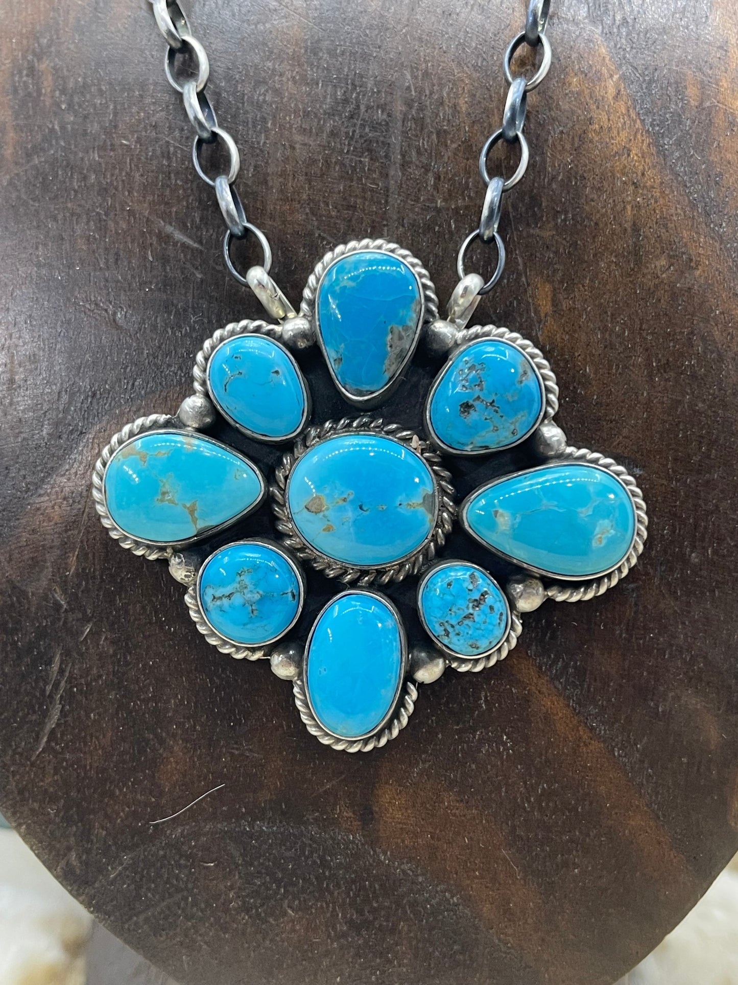 16" Kingman Turquoise Cluster Necklace