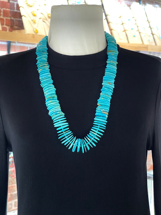 28" Natural Sleeping Beauty Slap Necklace