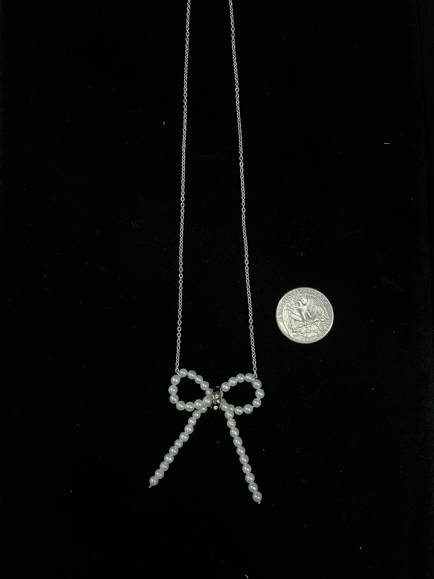 16" Freshwater Pearl Bow Necklace