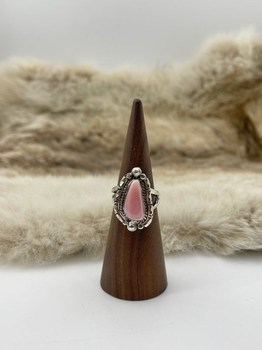 7.5 Pink Conch Shell Ring by Annette Chiquita, Navajo