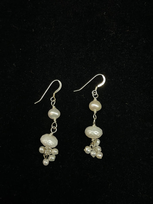 Freshwater Pearls Dangle Earrings