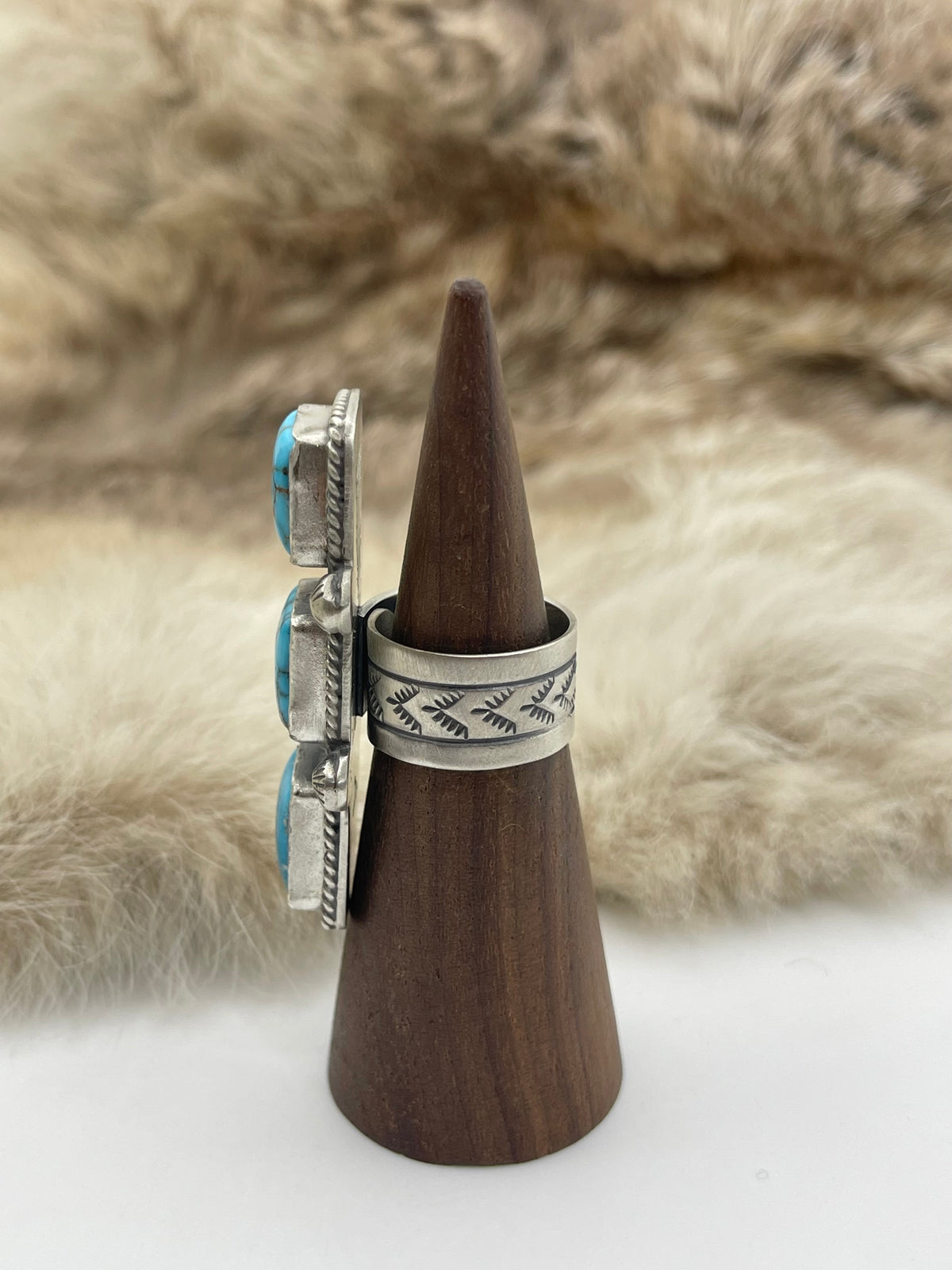 Adjustable 7.0-11.0 Turquoise Ring Stamped "P"