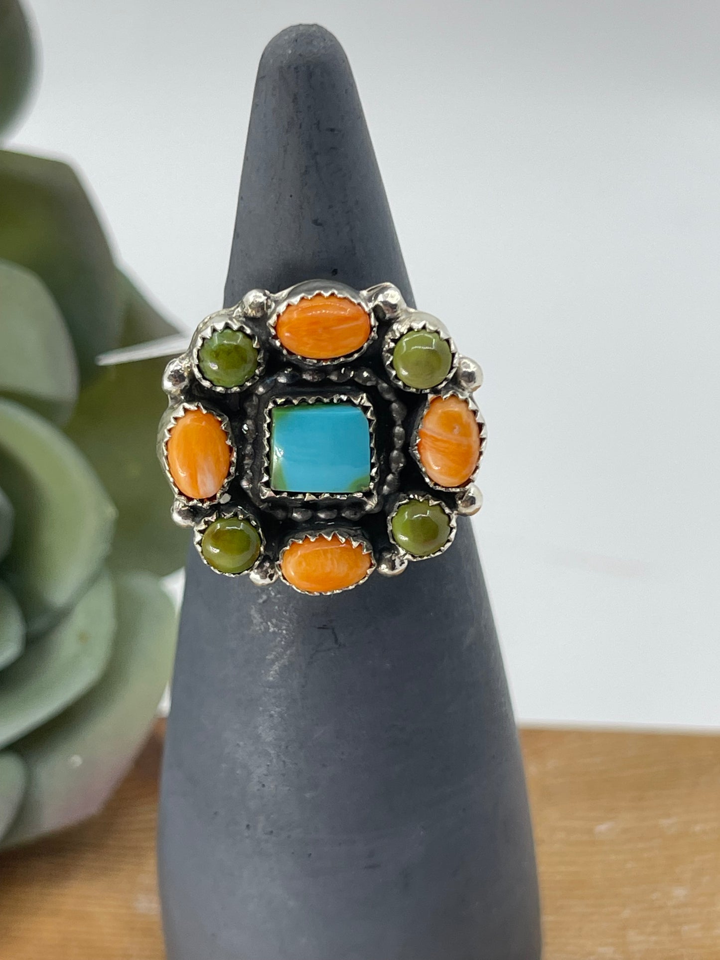 8.0 Turquoise and Spiny Oyster Shell Cluster Ring, Navajo Made