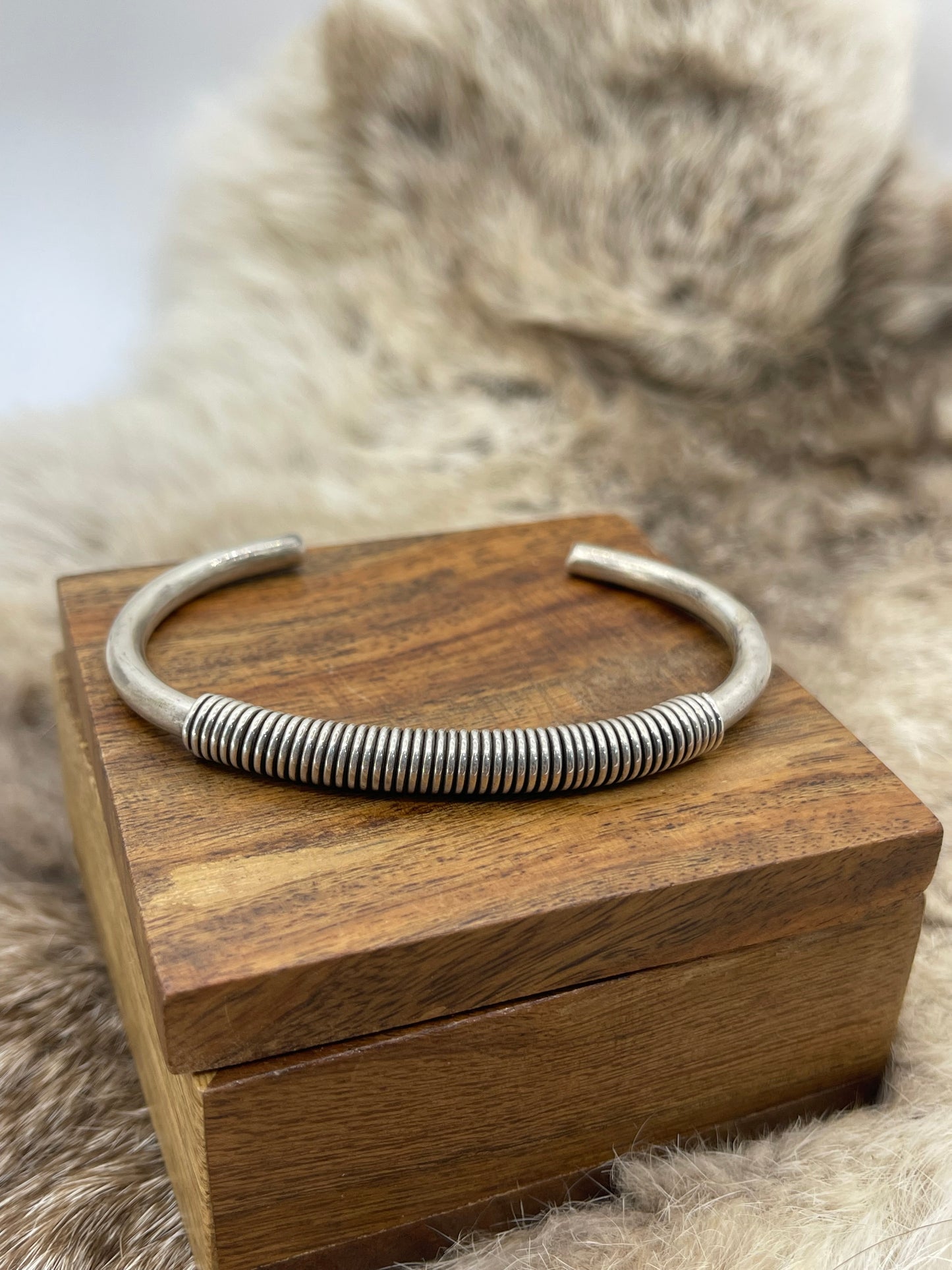 6.5" Round Wire with Wrap by Elaine Tahe, Navajo