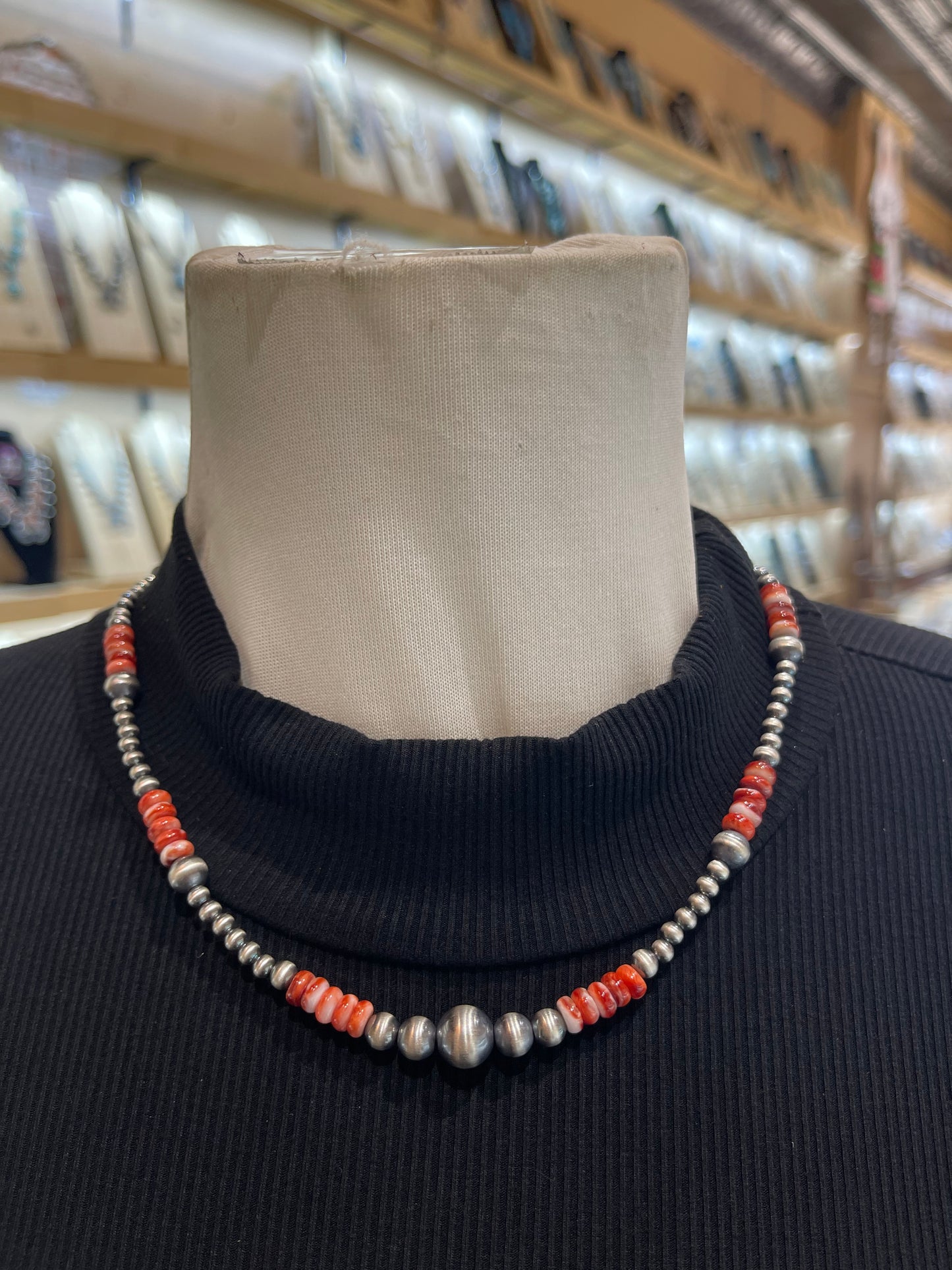 18"+2" Extender Varied 10mm Red Spiny Oyster & Navajo Style Pearls