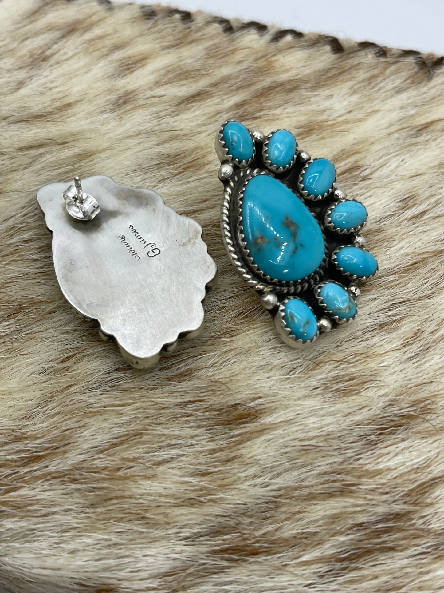 Half Cluster Kingman Turquoise Earrings