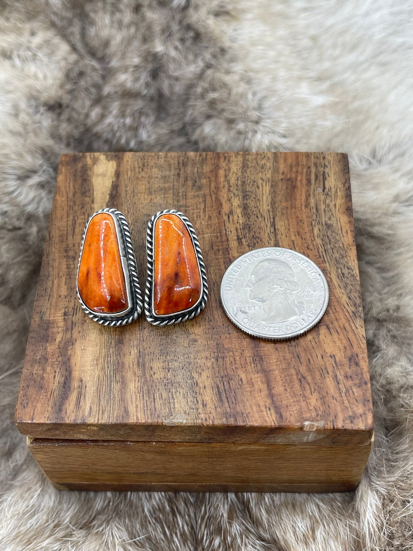 Spiny Oyster Shell Post Earrings by Chassity Belone, Navajo