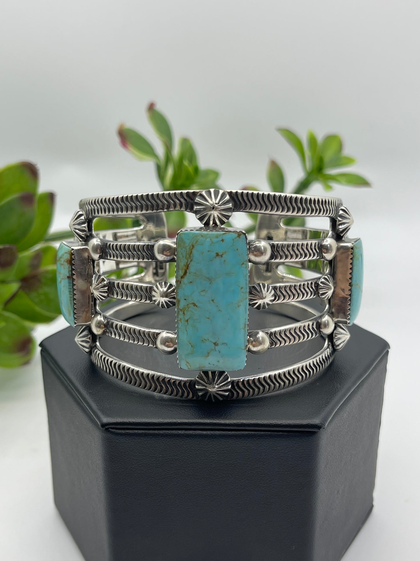 7.5" 3 Stone 5 Wire Amazing Cuff