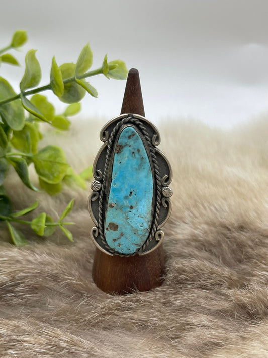 8.0 Kingman Turquoise Ring by Gilbert Nez, Navajo