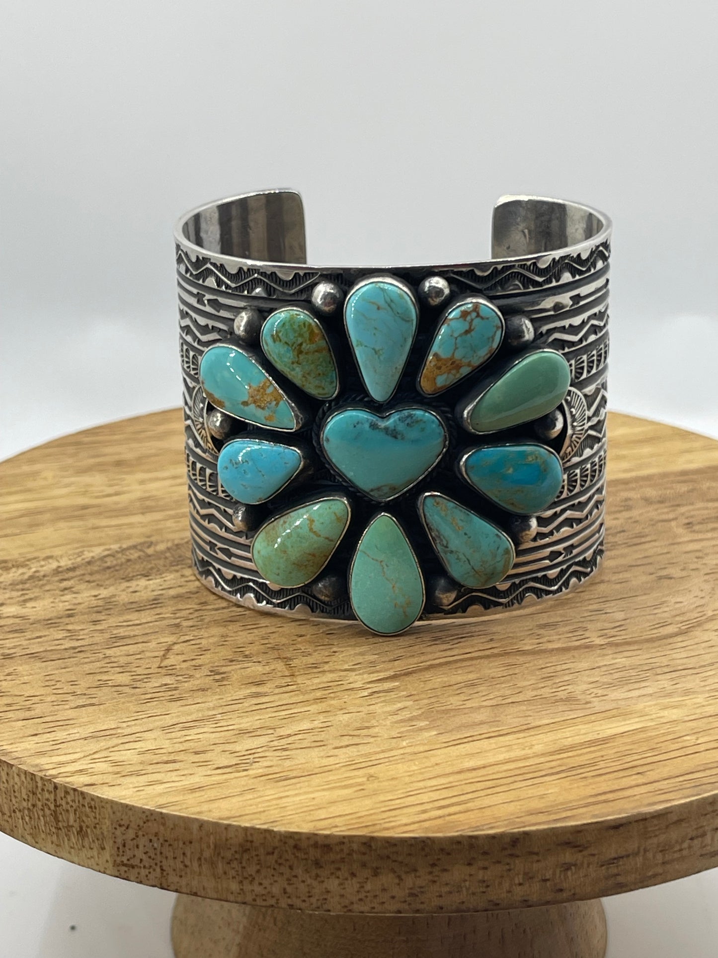 Kingman Turquoise Heart Cluster Cuff by Sunshine Reeves, Navajo